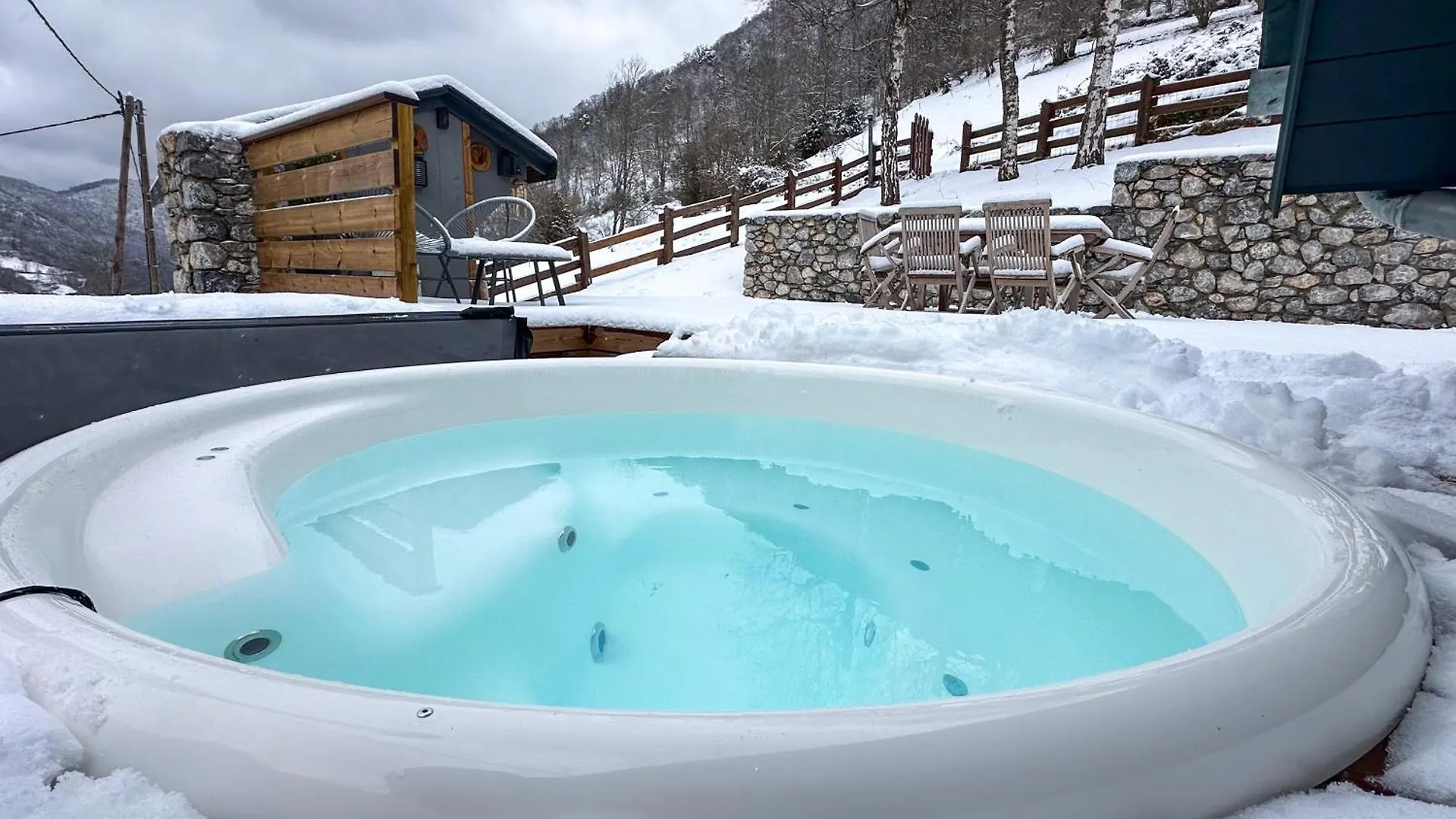 Chalet Le Rene-Sens - 5 Pers - Grande Terrasse - Bain Nordique Spa - Piscine Boutx 0*,