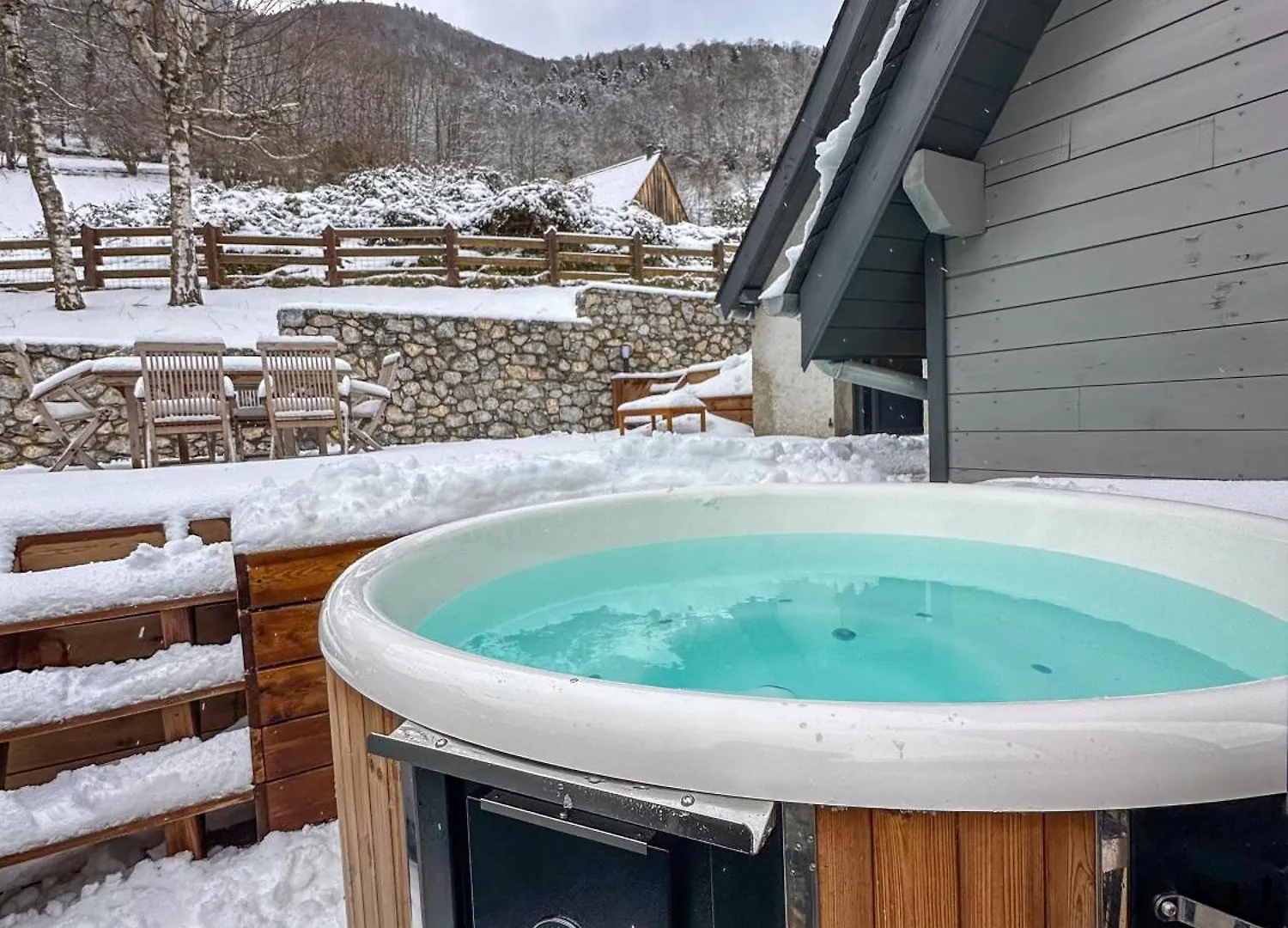 Chalet Le Rene-Sens - 5 Pers - Grande Terrasse - Bain Nordique Spa - Piscine Boutx