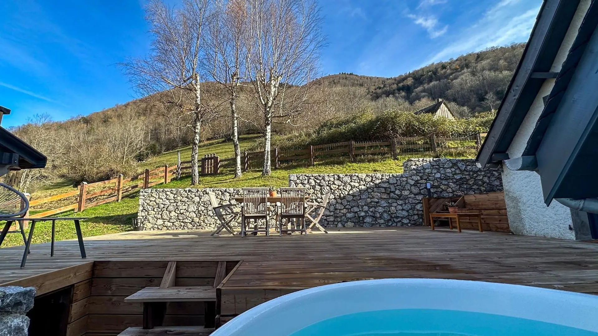 Chalet Le Rene-Sens - 5 Pers - Grande Terrasse - Bain Nordique Spa - Piscine Boutx